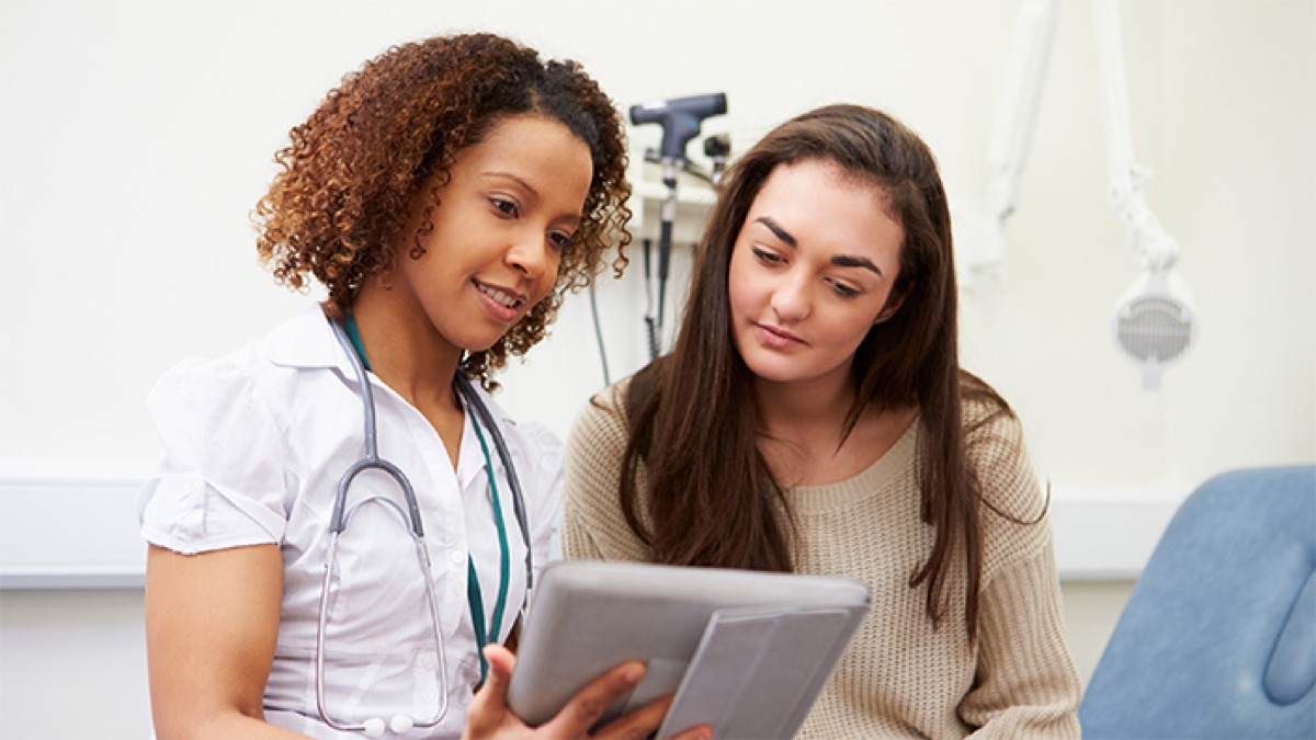 Diverse group of healthcare professionals collaborating